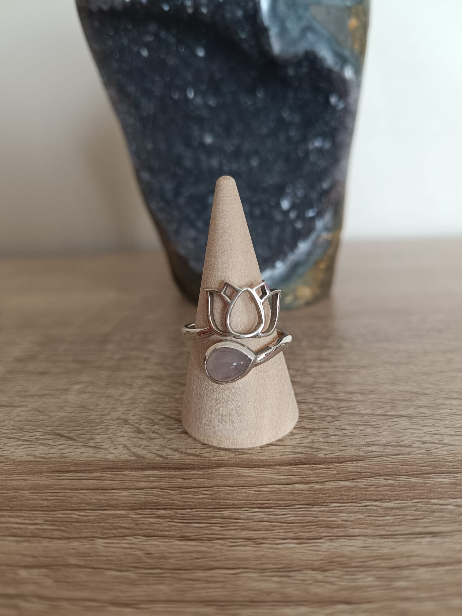 Bague lotus en Quartz rose