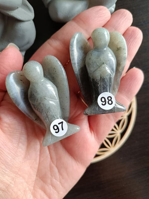 Ange en Labradorite