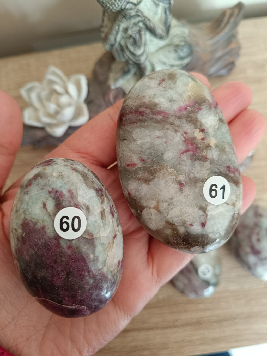 Galets en Tourmaline rose