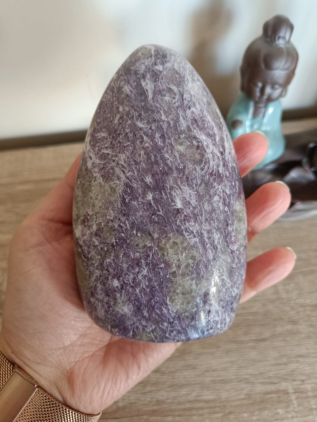 Forme libre en Lépidolite