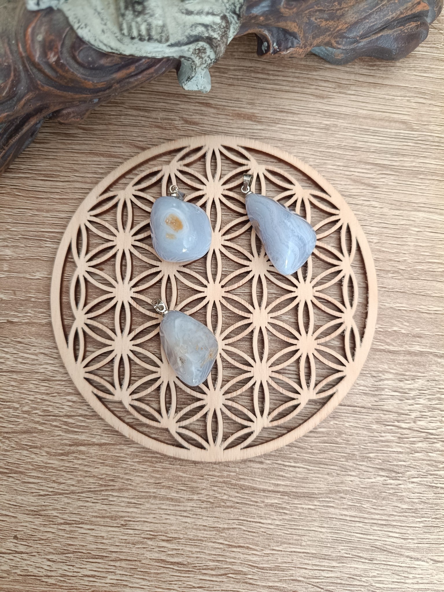 Pendentif roulé Calcédoine bleue
