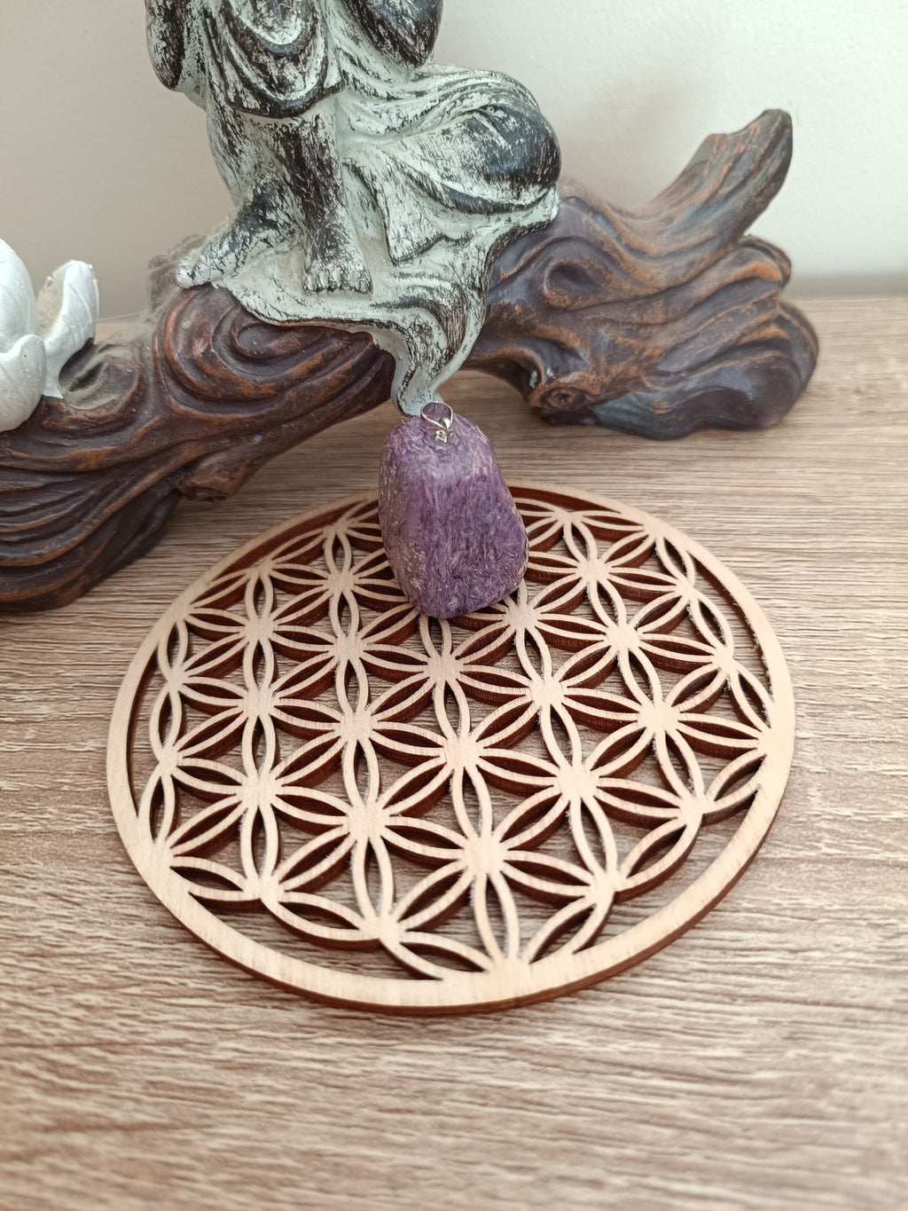 Pendentif en Charoïte